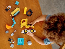 Набор LEGO Truck & Tracked Excavator