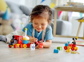 Набор LEGO Mickey & Minnie Birthday Train