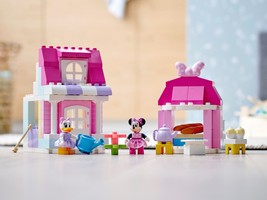 Набор LEGO Minnie's House and CafГ©
