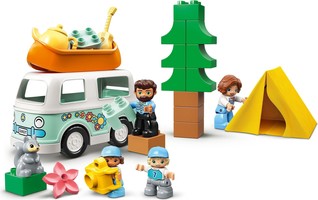 Набор LEGO Family Camping Van Adventure