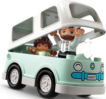 Набор LEGO Parking Garage and Car Wash
