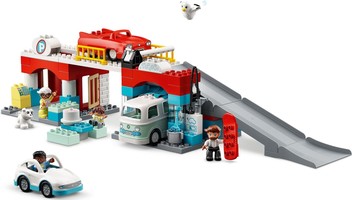 Набор LEGO Parking Garage and Car Wash