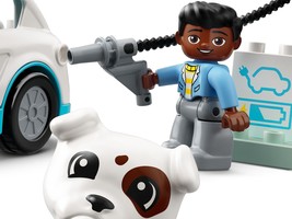 Набор LEGO Parking Garage and Car Wash