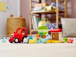 Набор LEGO Farm Tractor & Animal Care