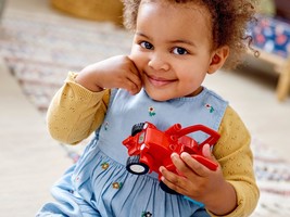 Набор LEGO Farm Tractor & Animal Care