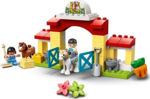 Набор LEGO Horse Stable and Pony Care