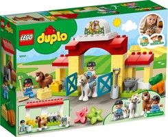 Набор LEGO Horse Stable and Pony Care