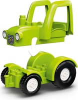 Набор LEGO Barn, Tractor & Farm Animal Care
