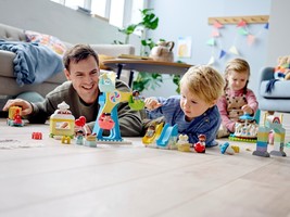 Набор LEGO Amusement Park