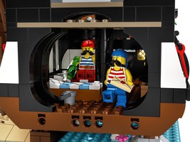 Набор LEGO Pirates of Barracuda Bay