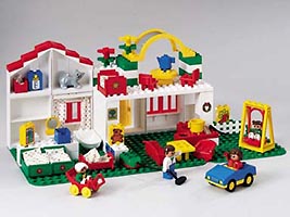 Набор LEGO 2942 Игровой домик
