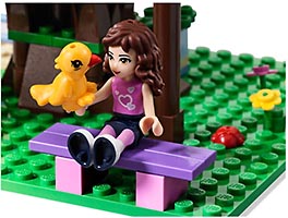 Набор LEGO Домик на дереве Оливии