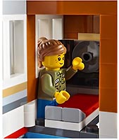 Набор LEGO Магазинчик на углу