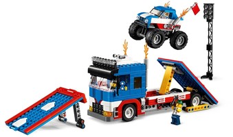 Набор LEGO Мобильное шоу 3 в 1