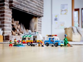 Набор LEGO Caravan Family Holiday