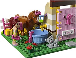 Набор LEGO Конюшня