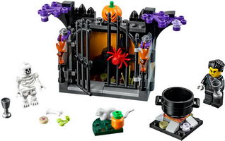 Набор LEGO 40260 Halloween Haunt