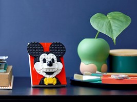 Набор LEGO Mickey Mouse