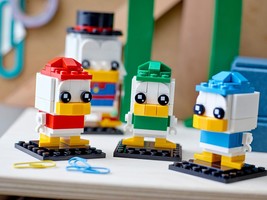 Набор LEGO Scrooge McDuck, Huey, Dewey & Louie