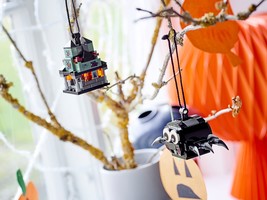 Набор LEGO Spider & Haunted House Pack