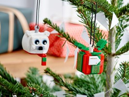 Набор LEGO Polar Bear & Gift Pack