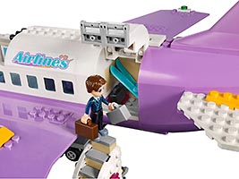 Набор LEGO Аэропорт Хартлейк Сити