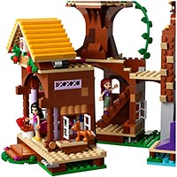 Набор LEGO Спортивный лагерь: дом на дереве