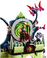 Набор LEGO Побег из крепости Короля гоблинов