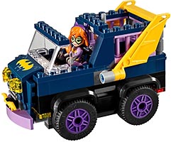 Набор LEGO Секретный бункер Бэтгёрл