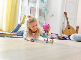 Набор LEGO Путешествие Розочки на воздушном шаре