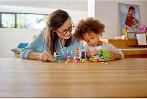 Набор LEGO Приключение на плоту в Кантри-тауне