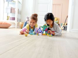 Набор LEGO Праздник в Поп-сити
