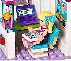Набор LEGO Дом Стефани