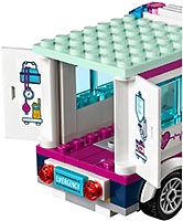 Набор LEGO Больница Хартлейк Сити