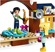 Набор LEGO Зимний отдых: Каток