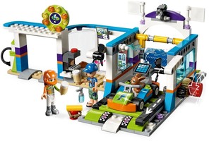 Набор LEGO Spinning Brushes Car Wash