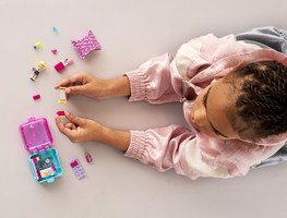 Набор LEGO Stephanie's Shopping Play Cube