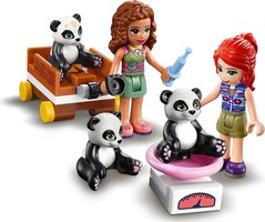 Набор LEGO Panda Jungle Tree House