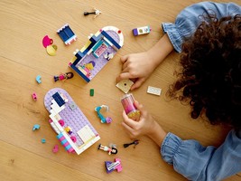 Набор LEGO Emma's Fashion Shop