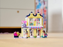 Набор LEGO Emma's Fashion Shop