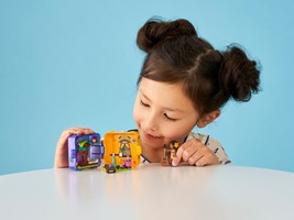 Набор LEGO Andrea's Jungle Cube - Observation Station
