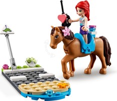 Набор LEGO Heartlake City Vet Clinic