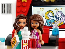 Набор LEGO Heartlake City Movie Theater