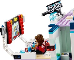 Набор LEGO Heartlake City Movie Theater