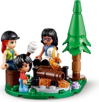 Набор LEGO Forest Horseback Riding Center