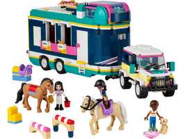 Набор LEGO 41722 Horse Show Trailer
