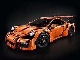 Набор LEGO Порше 911 GT3 RS