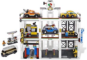 Набор LEGO Городской гараж