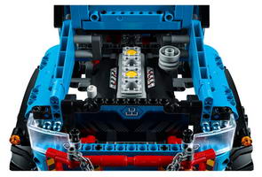 Набор LEGO Внедорожный эвакуатор 6х6