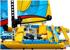 Набор LEGO Гоночная яхта